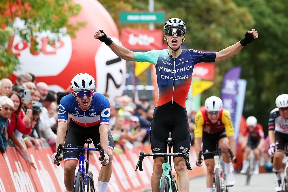 Aubin Sparfel vince il GP de Wallonie Il podio del GP Rik Van Looy