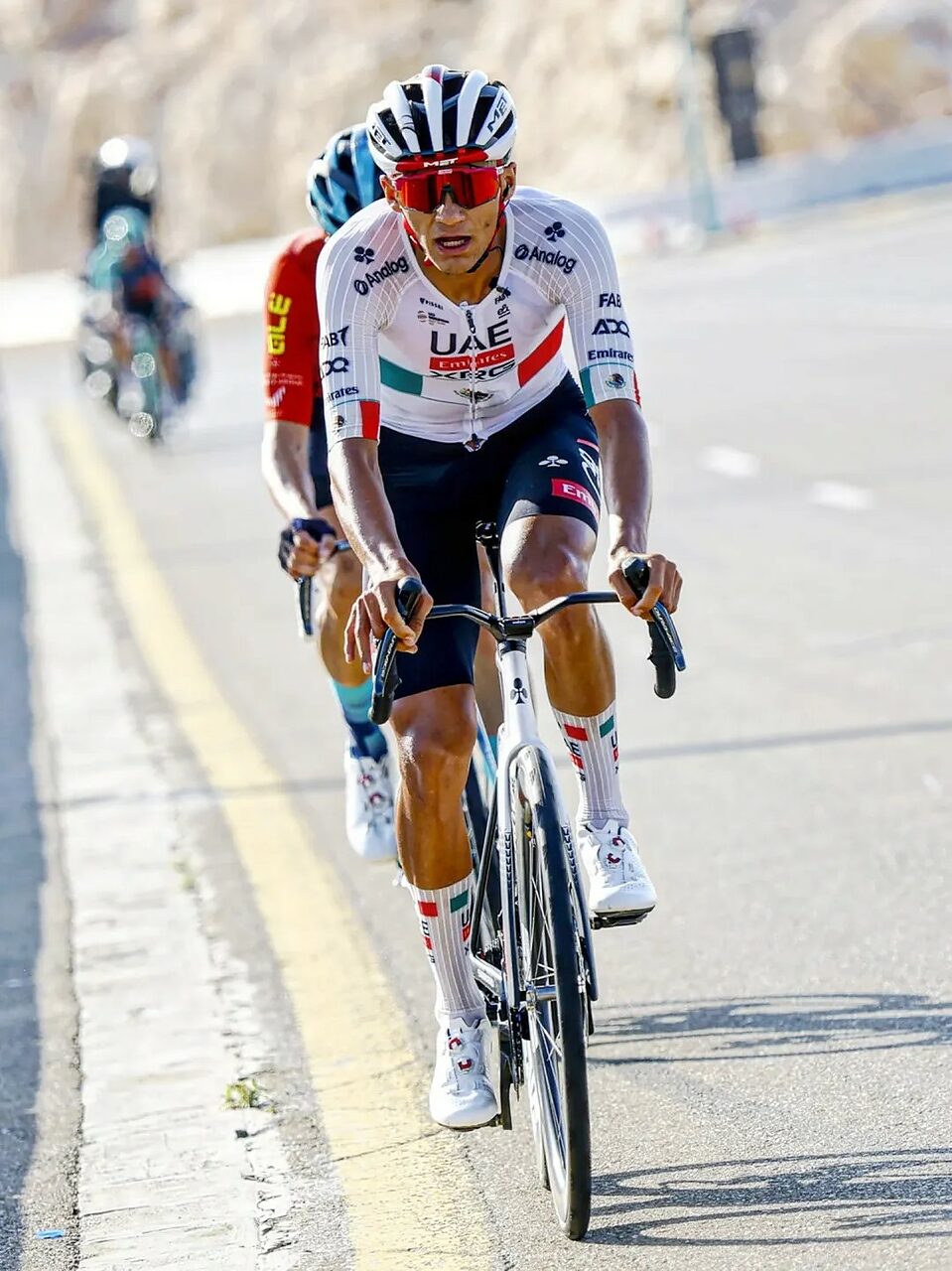 Isaac Del Toro contro Antonio Tiberi nella sesta tappa dell'UAE Tour 2026 © Ivan Benedetto / Sprint Cycling