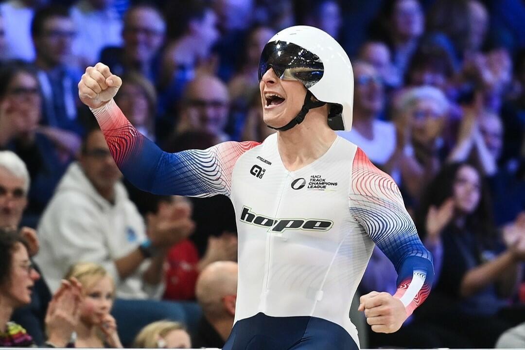 Matthew Richardson in testa dopo il primo Round della UCI Track Champions League 2024 ©British Cycling