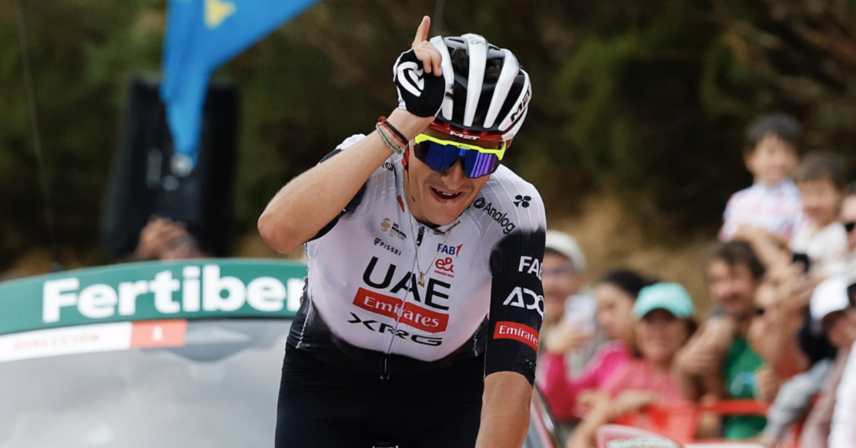 Marc Soler ha vinto la 14ª tappa della Vuelta di Spagna in cima alla Farrapona © Profilo X UAE Team Emirates