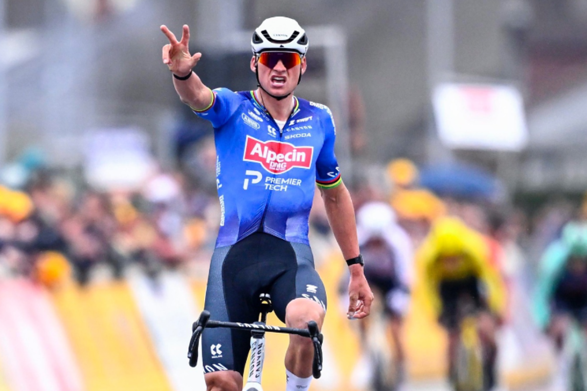 La vittoria di Mathieu van der Poel E3 Saxo Classic ©Photonews.be (Da Premier Tech Cycling)