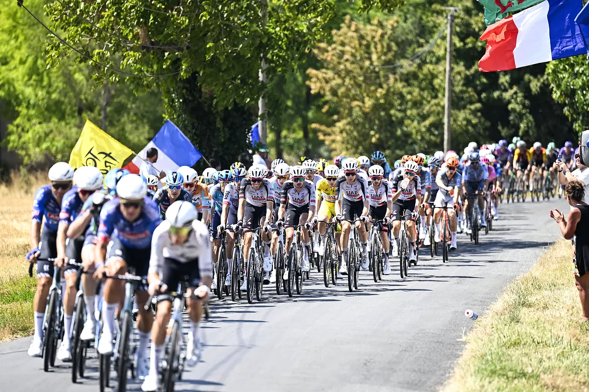 La UAE Emirates-XRG schierata a difesa di Pogačar al Tour de France 2026 ©Getty Images
