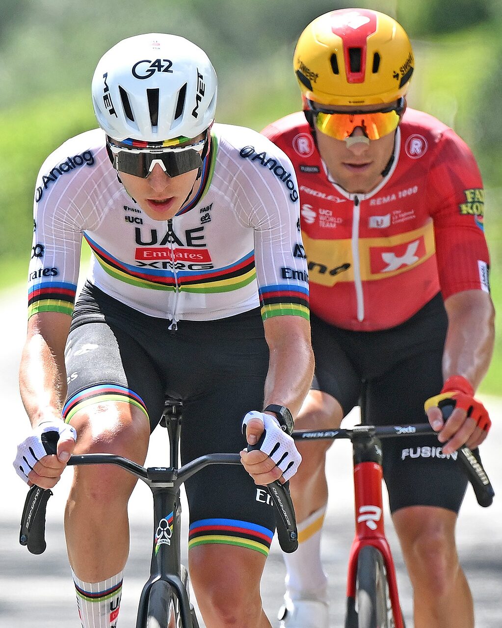 Tadej Pogačar al comando della prima tappa del Tour de Suisse 2026 © Getty Images / Velon