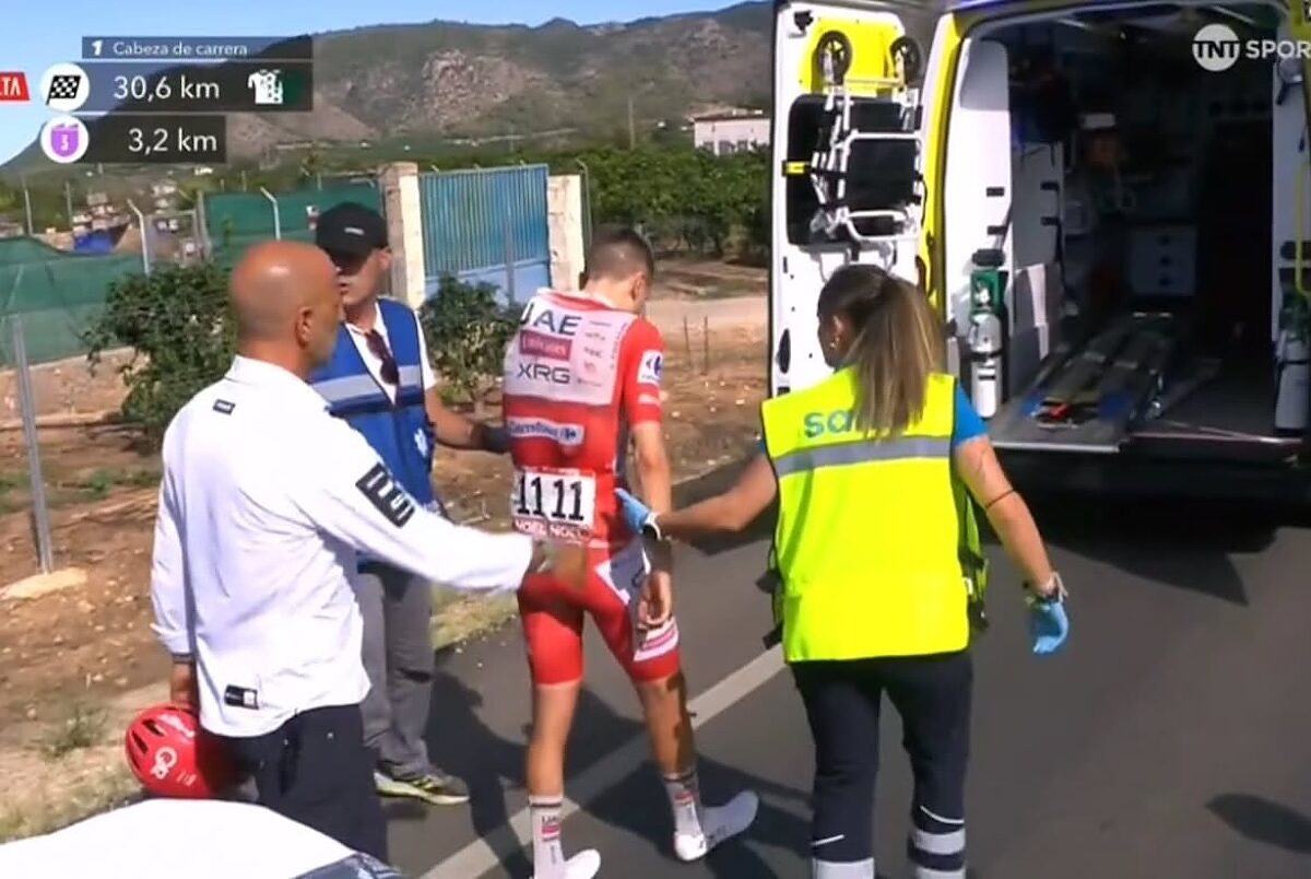 Tadej Pogačar dopo l'incidente alla Vuelta a España