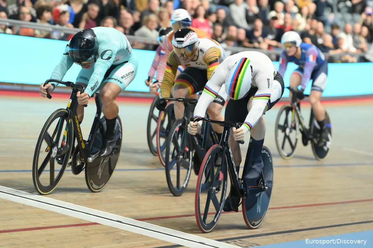 Il duello tra Harrie Lavreysen e Matthew Richardson nell'ultima Track Champions League ©Eurosport/Discovery
