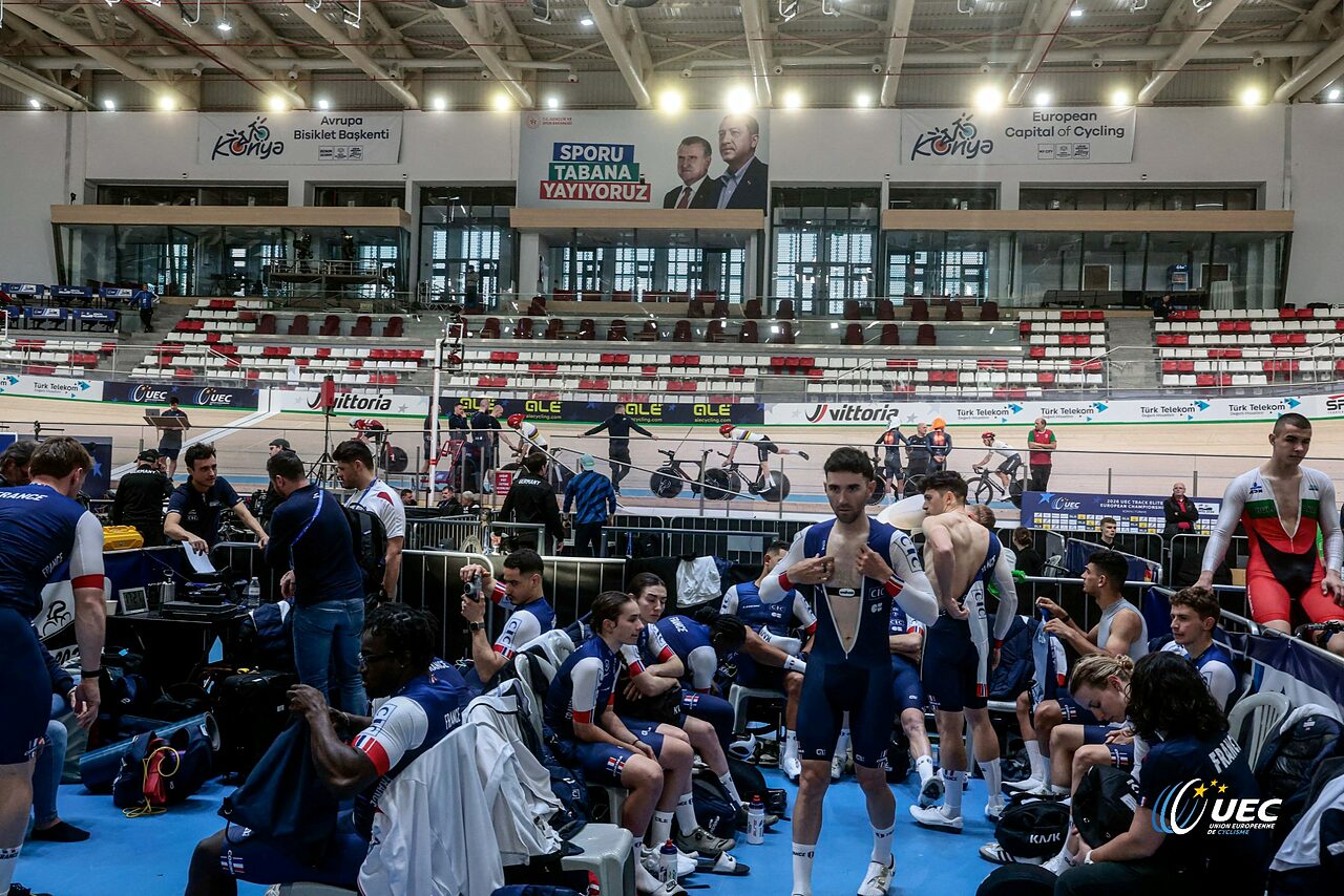 Benjamin Thomas nel velodromo di Konya ©UEC