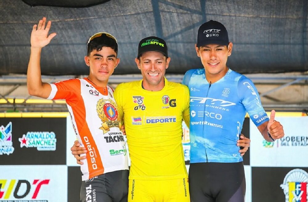 Il podio finale della Vuelta al Táchira