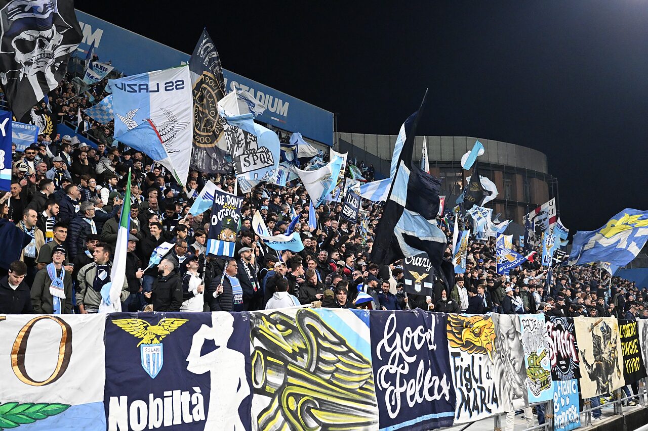 Iniziativa del tifo organizzato: un aiuto per gli amici a quattro zampe