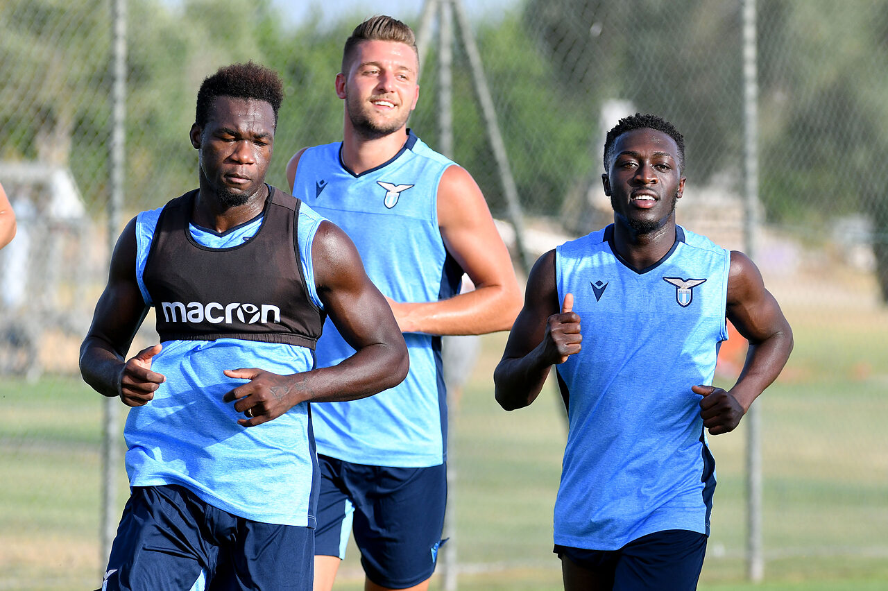 Adekanye, schiaffi e scontro con Caicedo alla Lazio: cosa accadde in allenamento