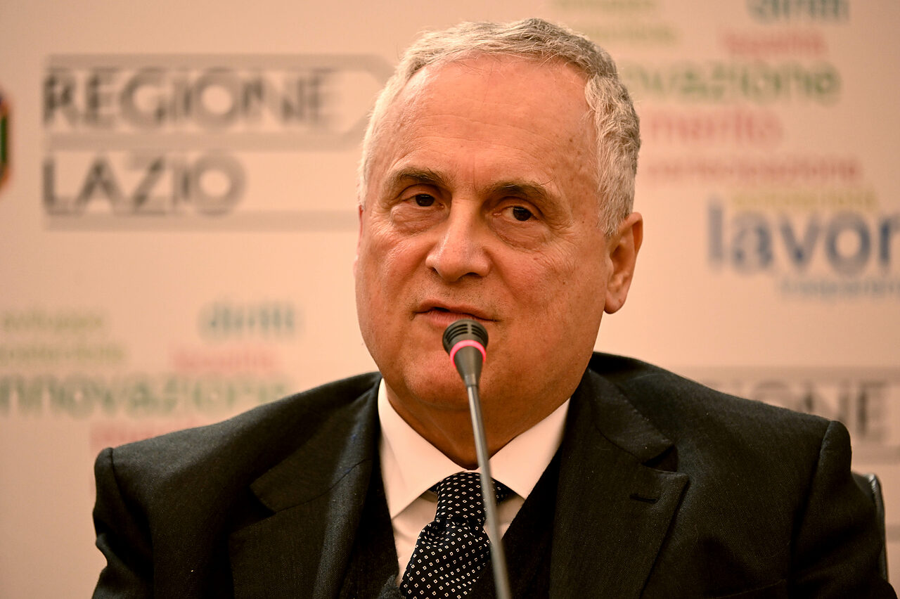 Lazio prima, Lotito sui tifosi: «Mica posso inchiodare la gente sulle sedie...»