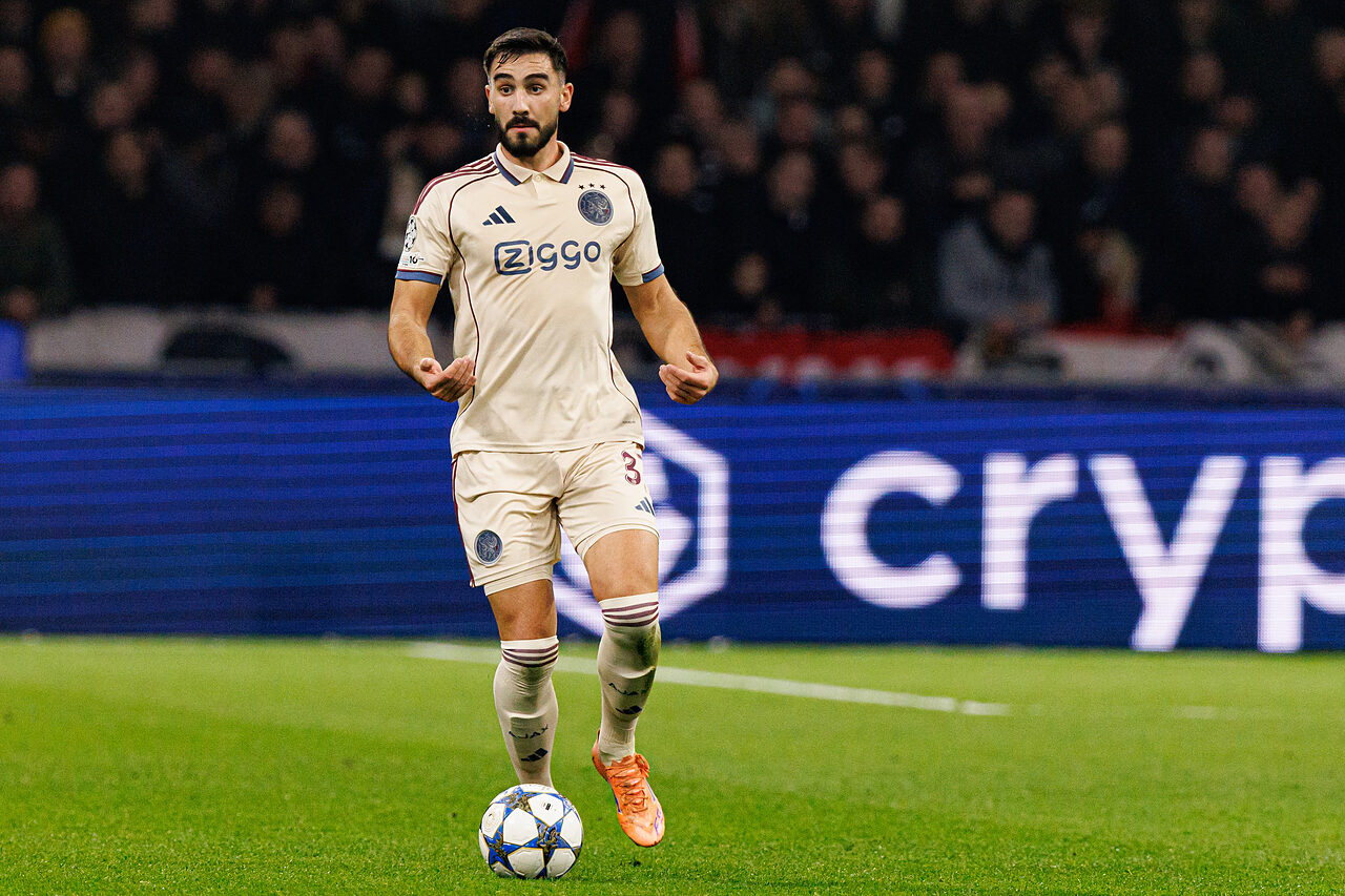 Lazio, Sutalo convince: la mossa con l’Ajax e il conto dei riscatti
