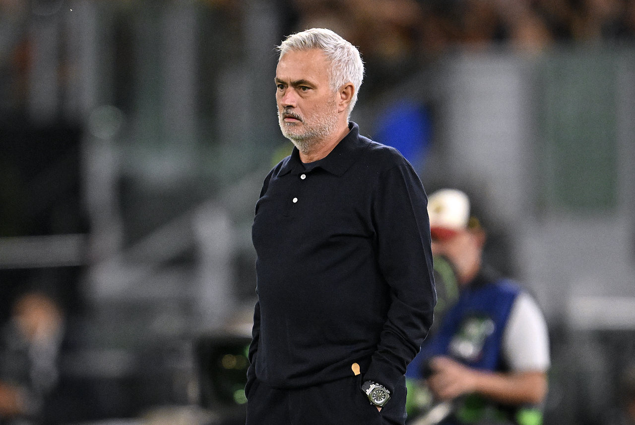 Criscitiello attacca l’omaggio a Mourinho in Roma-Real: "Accoglienza fuori luogo, ha vinto solo una Conference che è una coppettina"