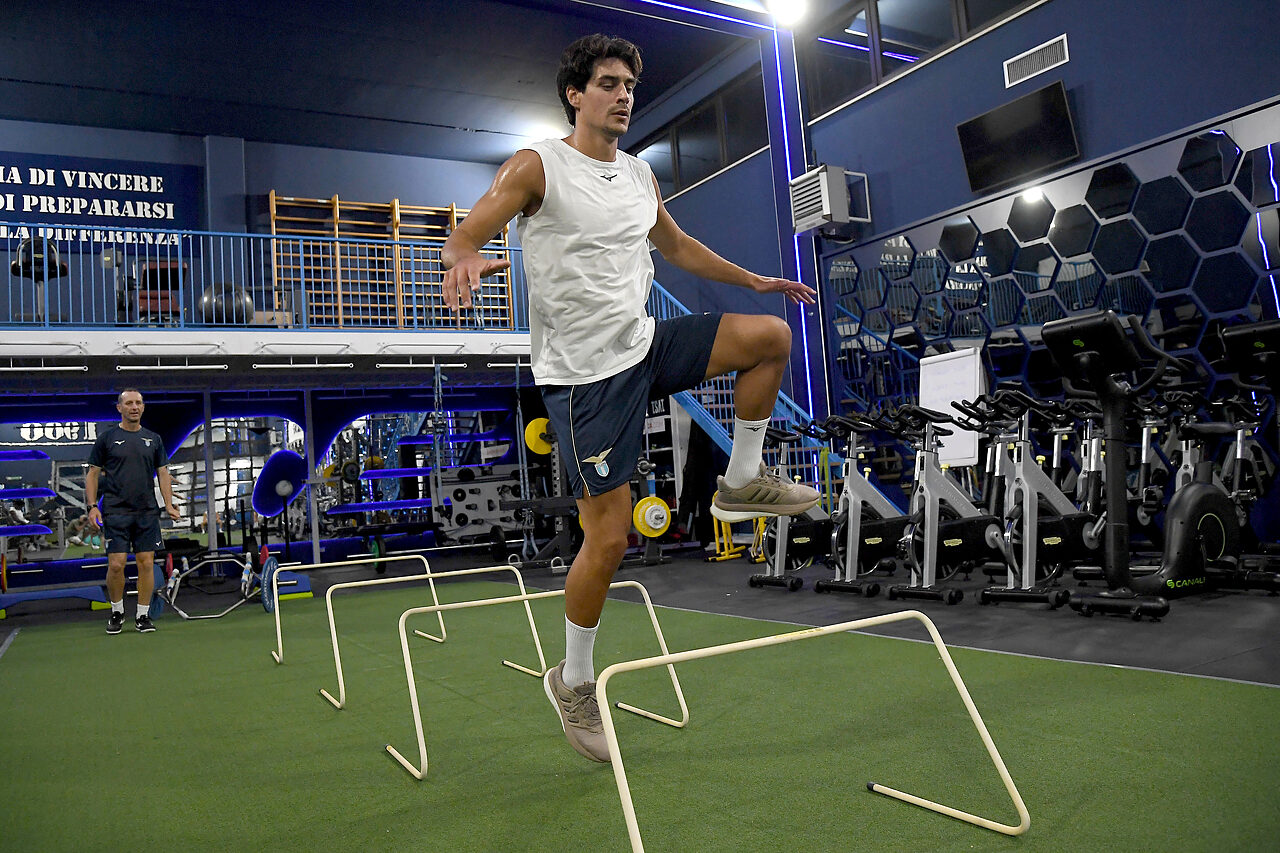 Lazio, Diogo Leite si presenta: "Per essere qui ho rifiutato altre squadre"