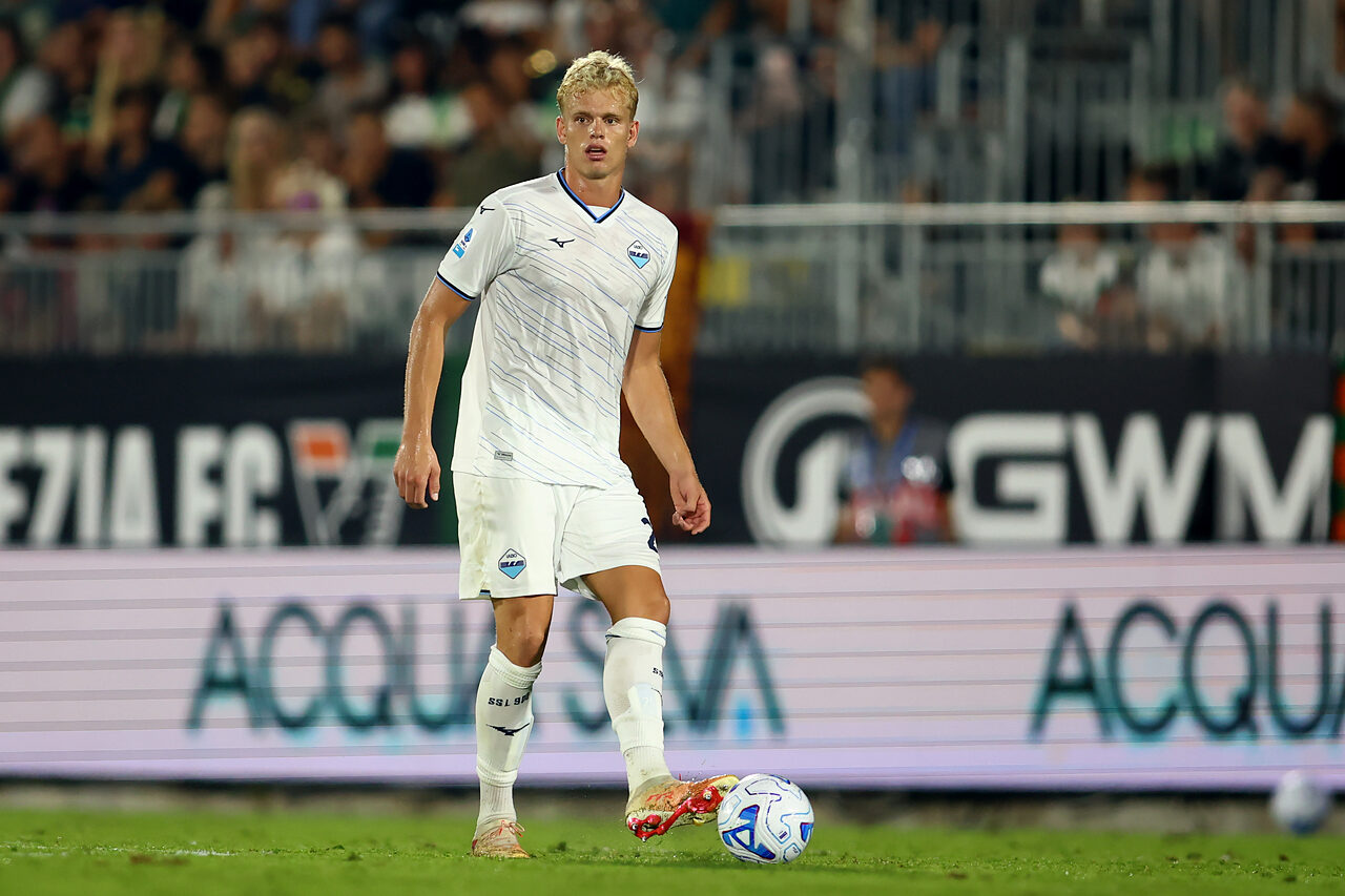Lazio, Provstgaard sfida Haaland: “Pronto a dare tutto per arginarlo”
