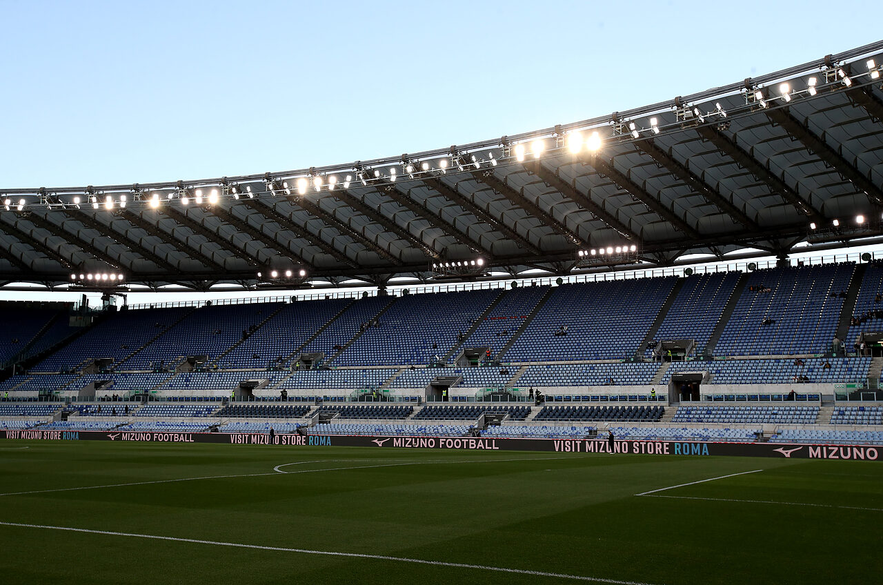 Protesta dei tifosi Lazio apre il dibattito negli USA: il VIDEO