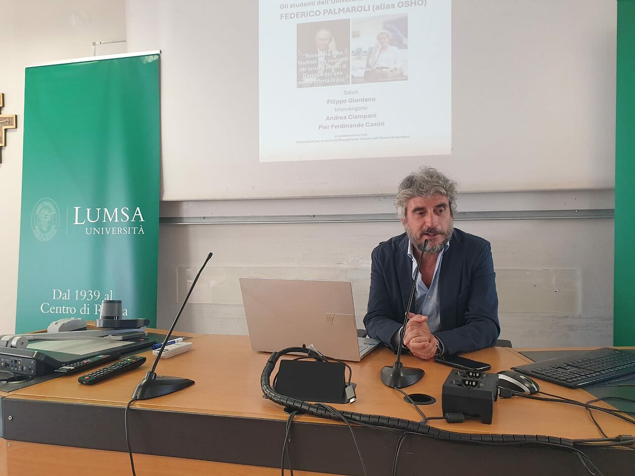 Palmaroli: «Ma ‘sta Lazio?». Dal primato alla scelta sulla protesta