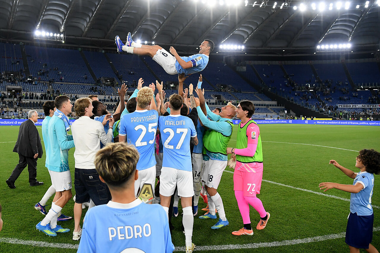 Photo by Marco Rosi - SS Lazio/Getty Images via onefootball