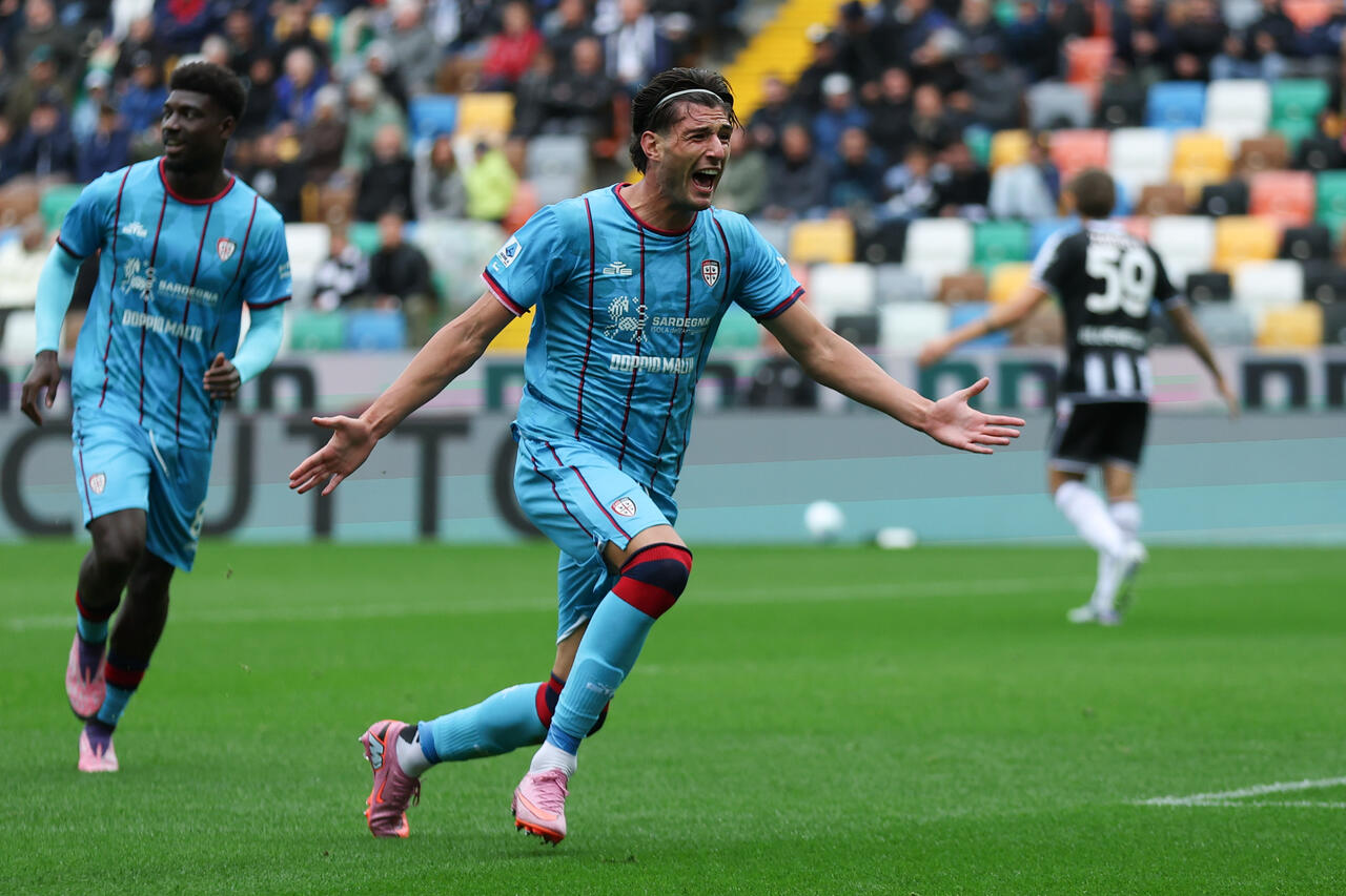 Borrelli, Cagliari - Via onefootball (Photo by Timothy Rogers/Getty Images)