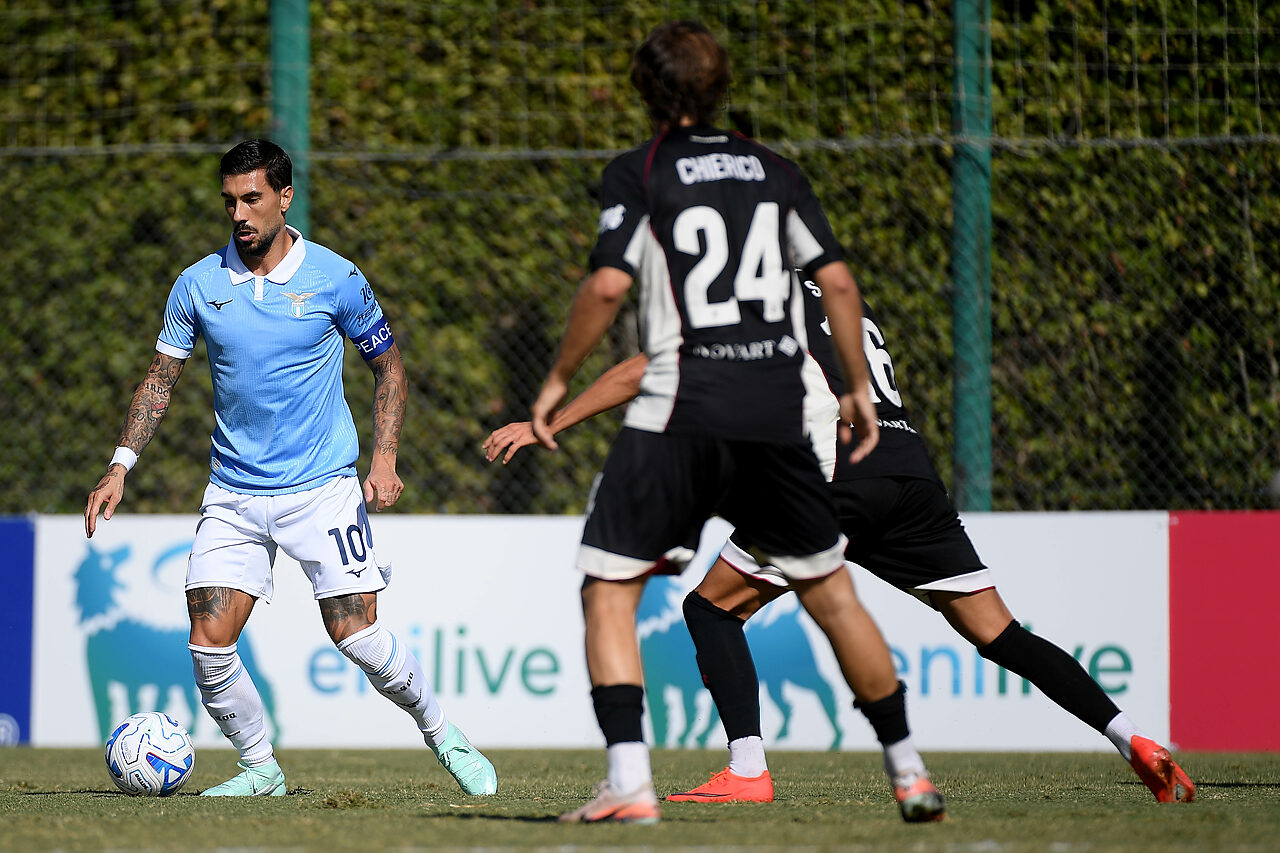 Lazio, Formello diventa un bunker: porte chiuse e silenzio sugli infortuni