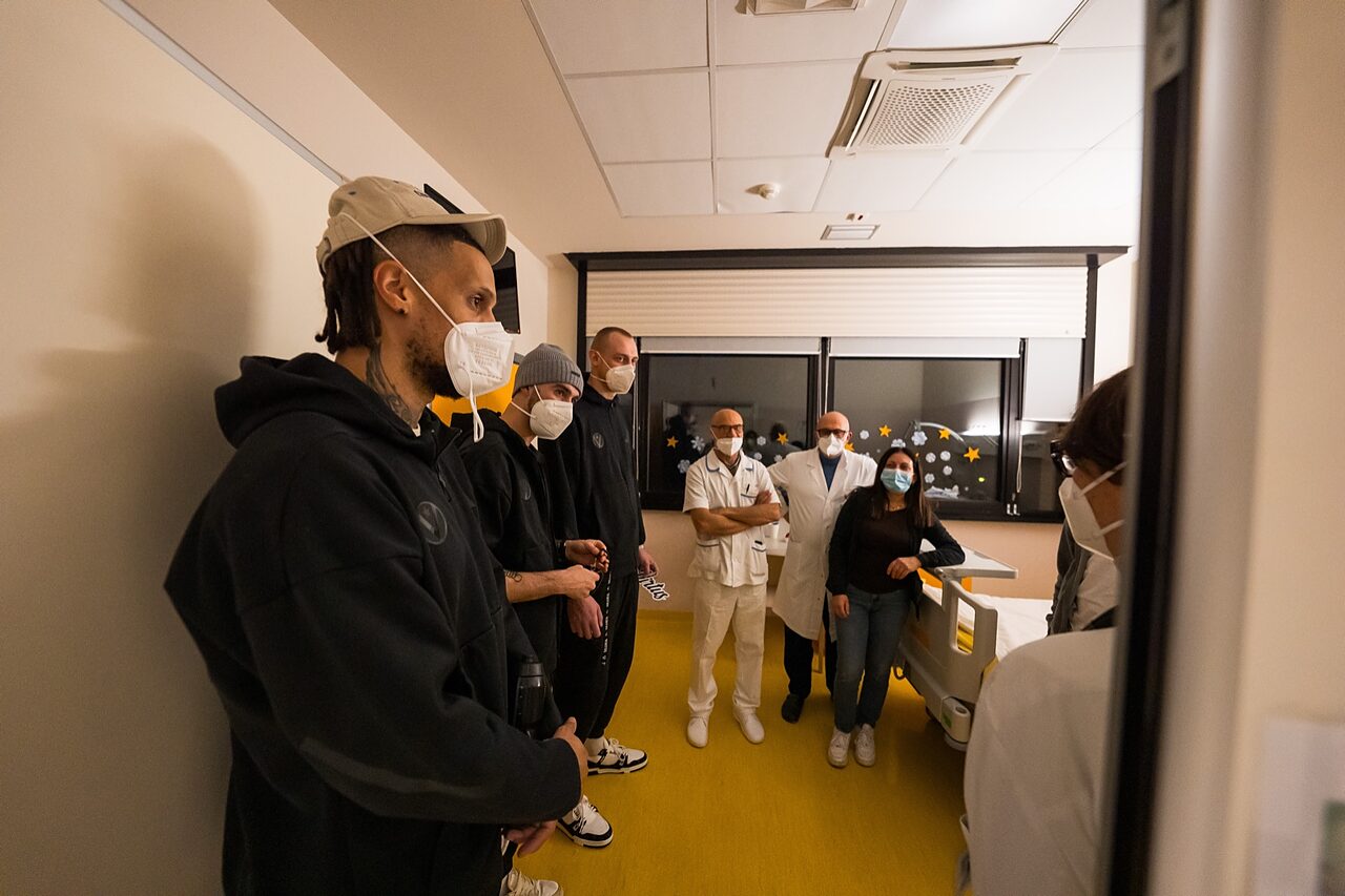 Virtus Bologna ancora al fianco della Fondazione Rizzoli per un futuro di cura e speranza