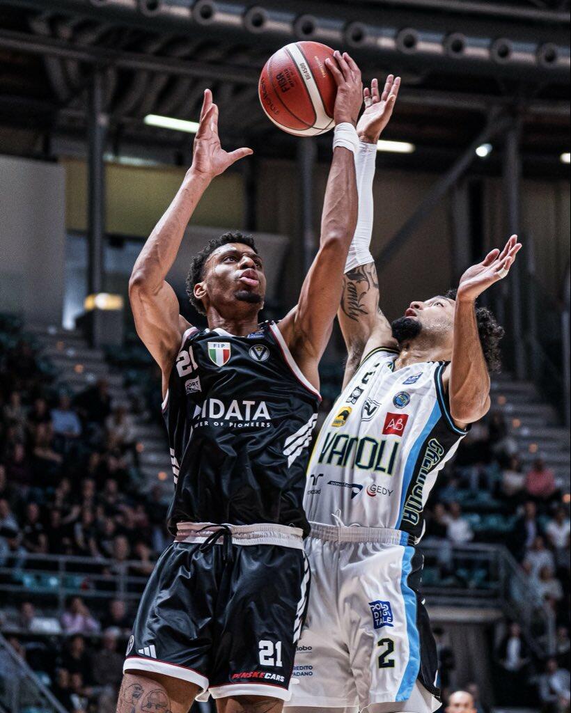 Gli highlights di Virtus Olidata Bologna - Vanoli Cremona