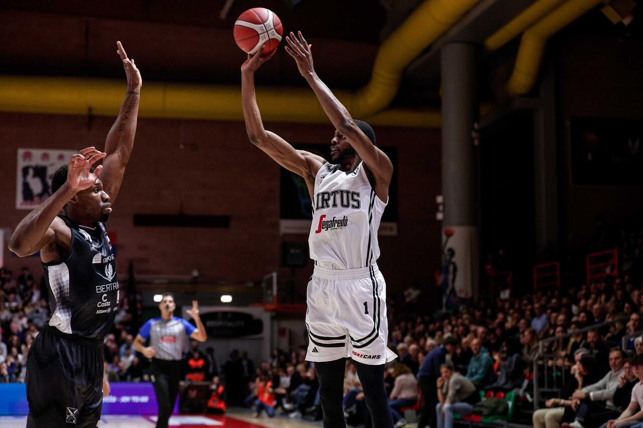 La Virtus dilaga a Tortona: vittoria 66-98
