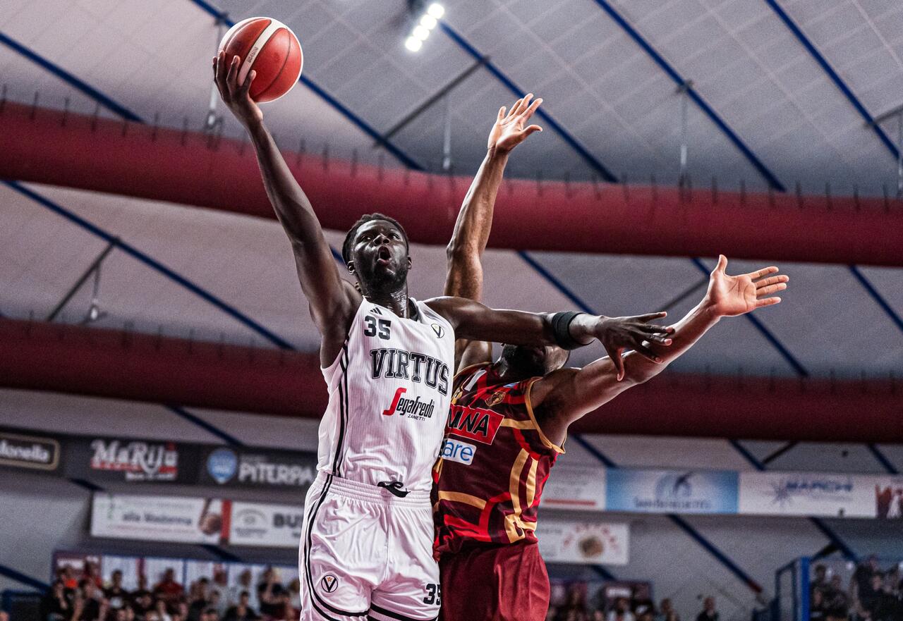 Momo Diouf ha esordito alla Summer League: per lui 1'39 in campo