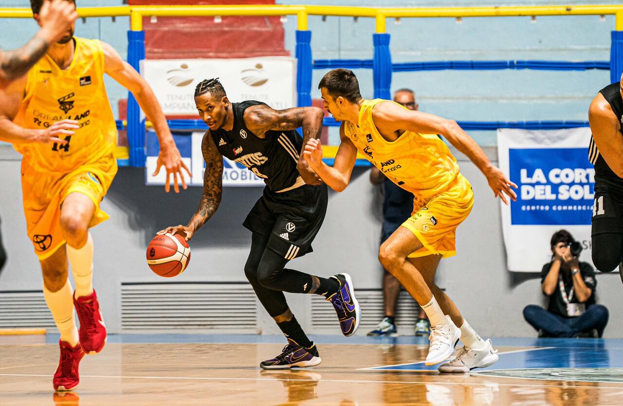 Cagliari, Banchi: abbiamo cercato di trovare consistenza. Stasera finale con Sassari