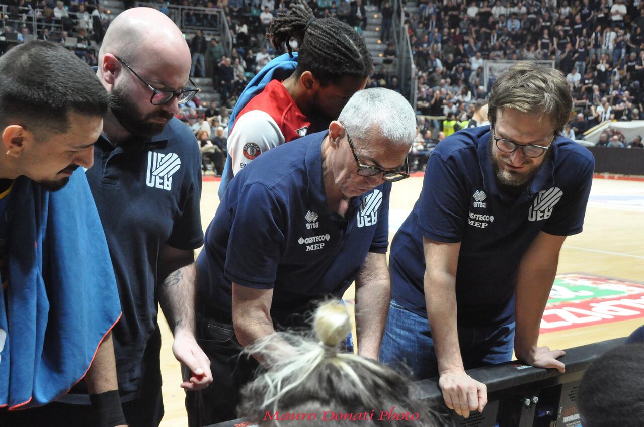 Pillastrini, "La Fortitudo con Vencato può diventare la migliore nei i playoff. In Virtus si cambia allenatore troppo spesso"