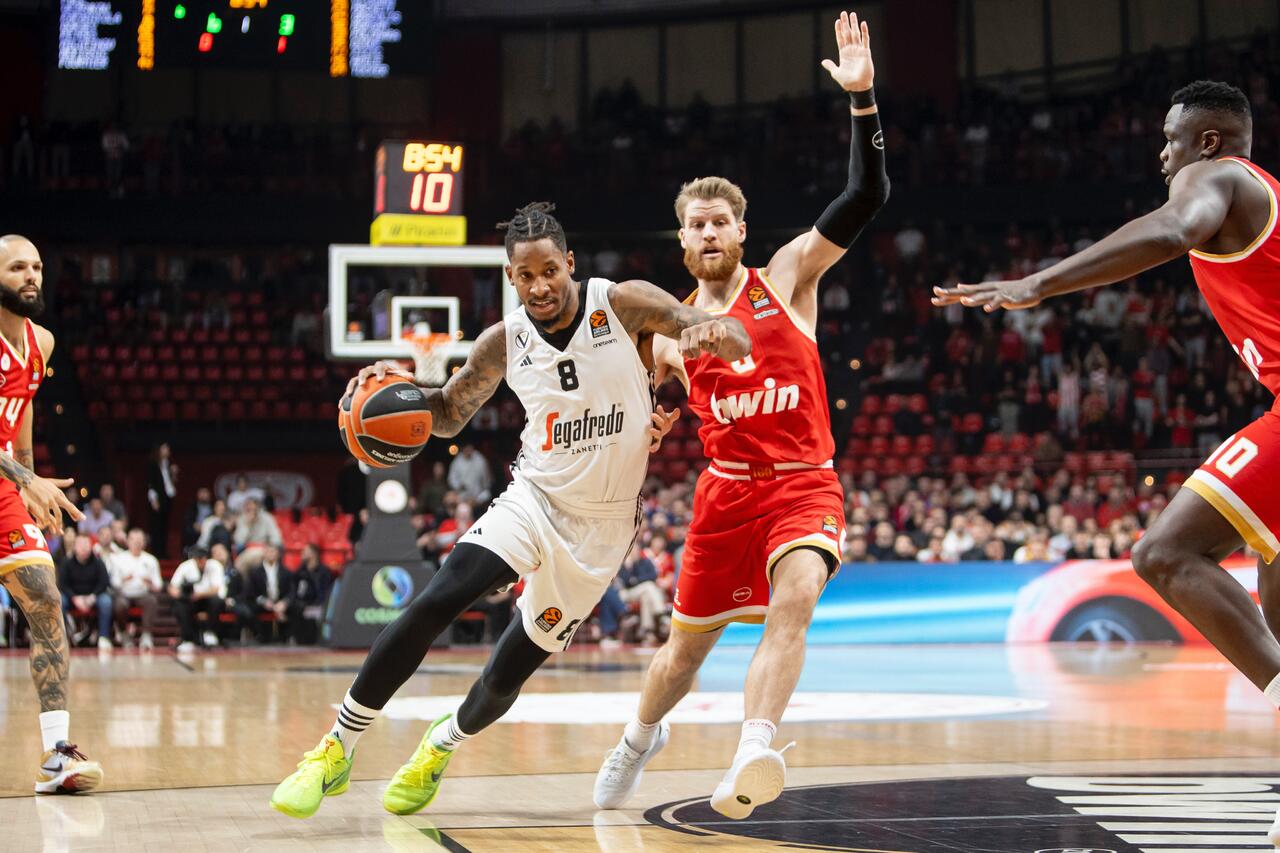 Gli highlights di Olympiacos Pireo - Virtus Segafredo Bologna