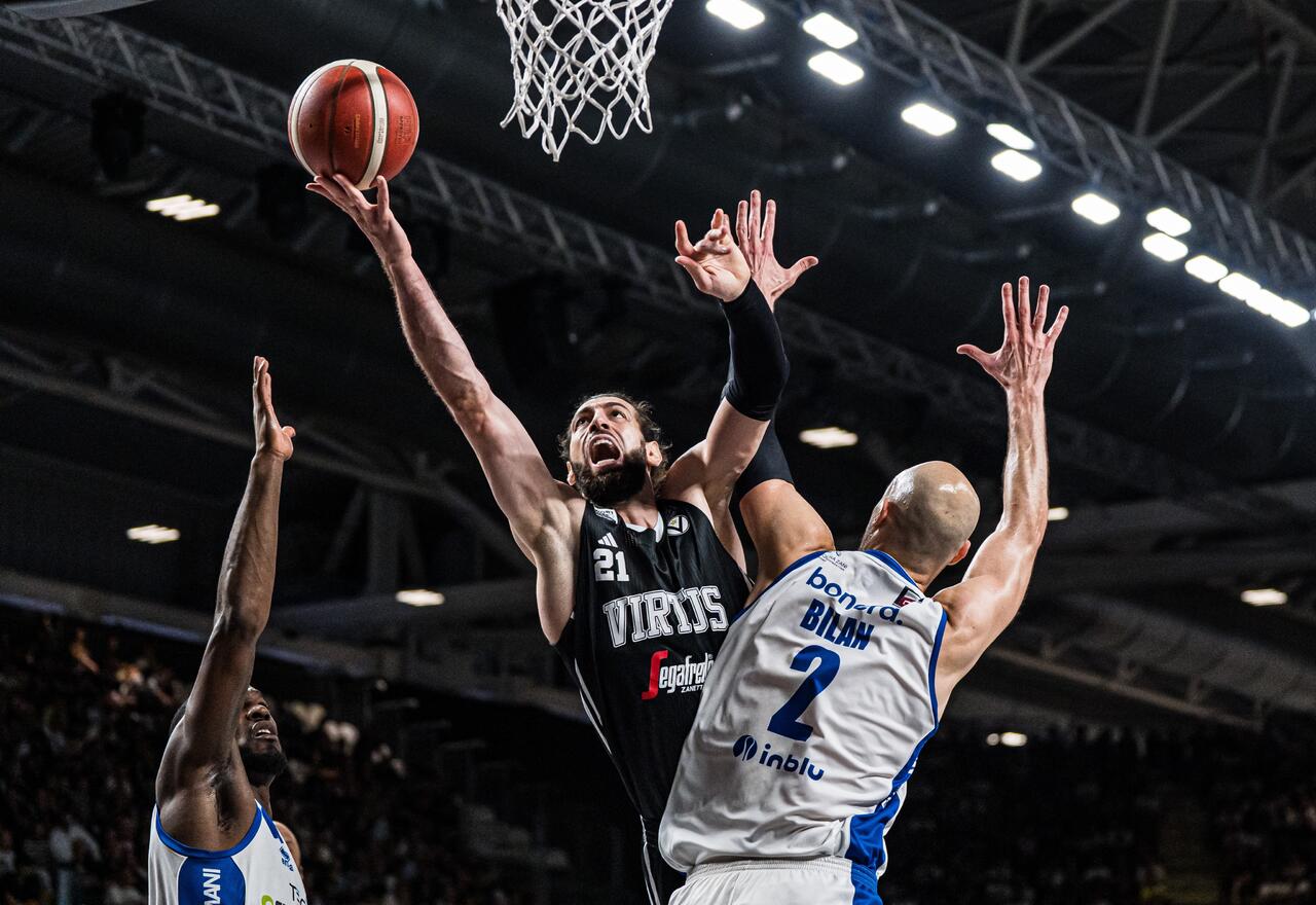 Virtus-Brescia, la serie tra gara 1 e gara 2