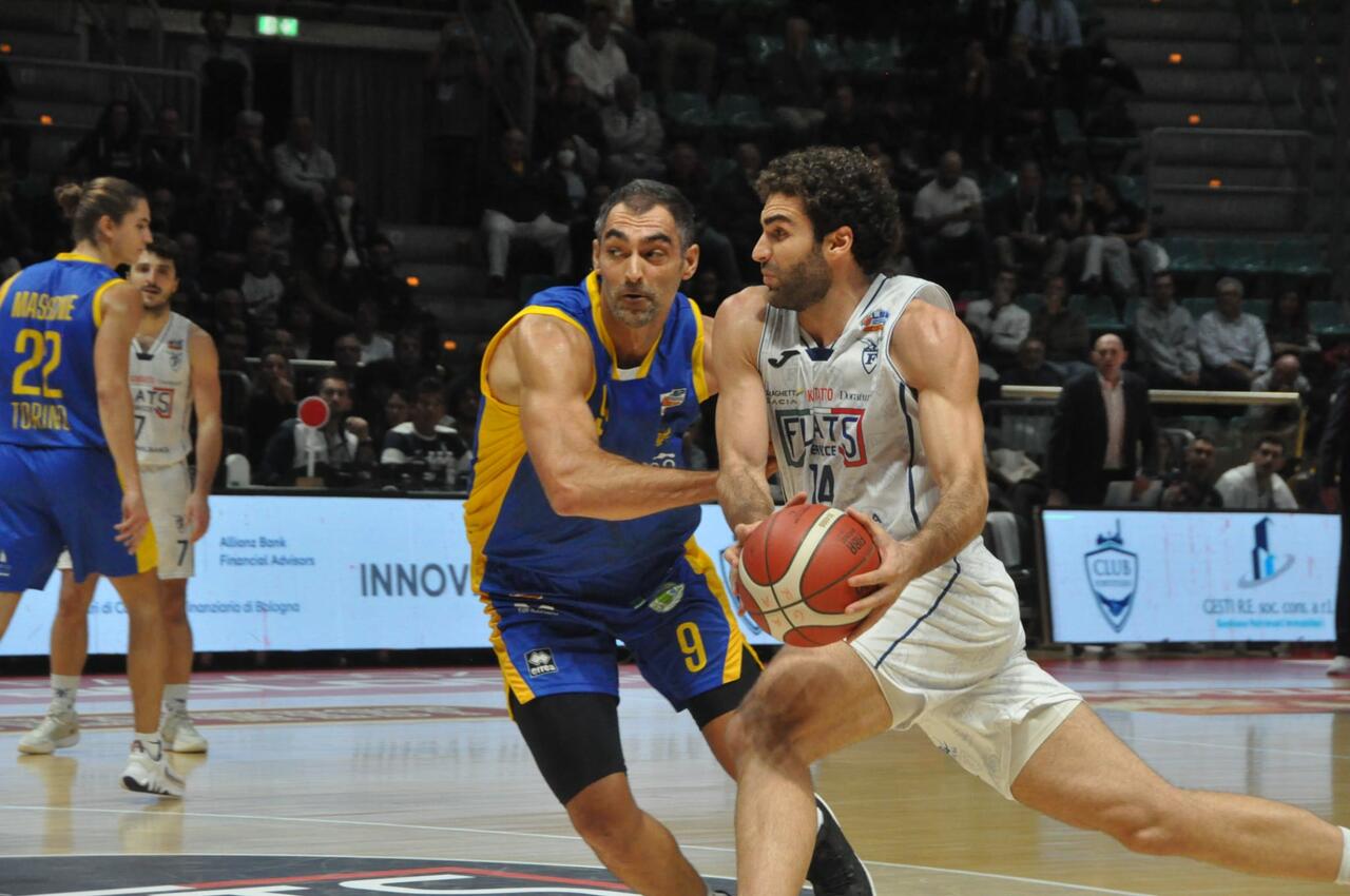 Flats Service Fortitudo Bologna - Reale Mutua Torino, cronaca
