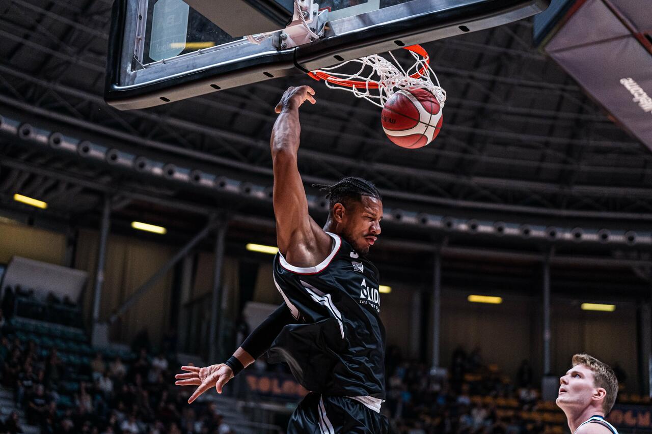 Jallow, "La Virtus è stata la scelta giusta, abbiamo un grande potenziale"