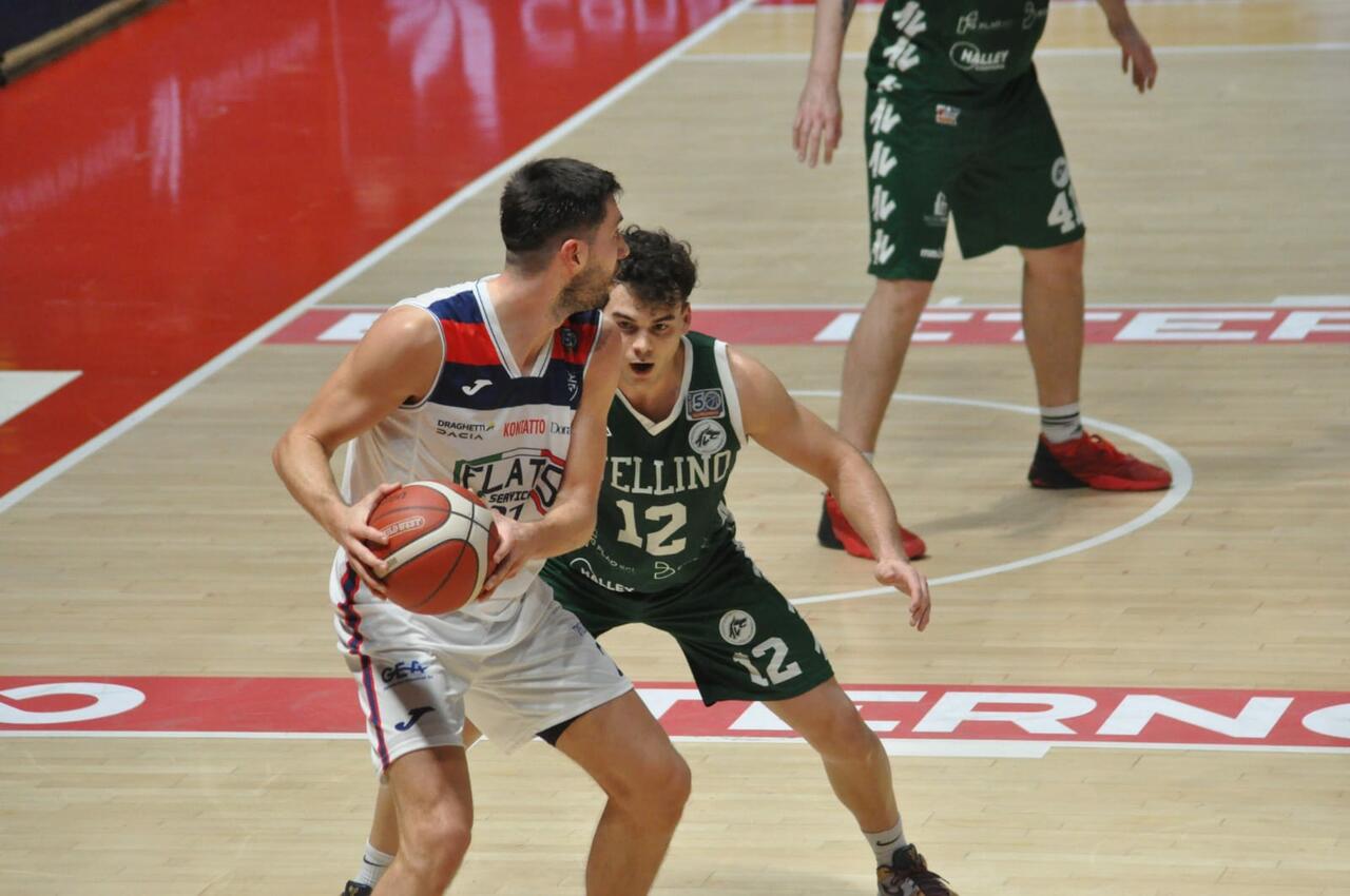 Flats Service Fortitudo Bologna - Avellino, cronaca