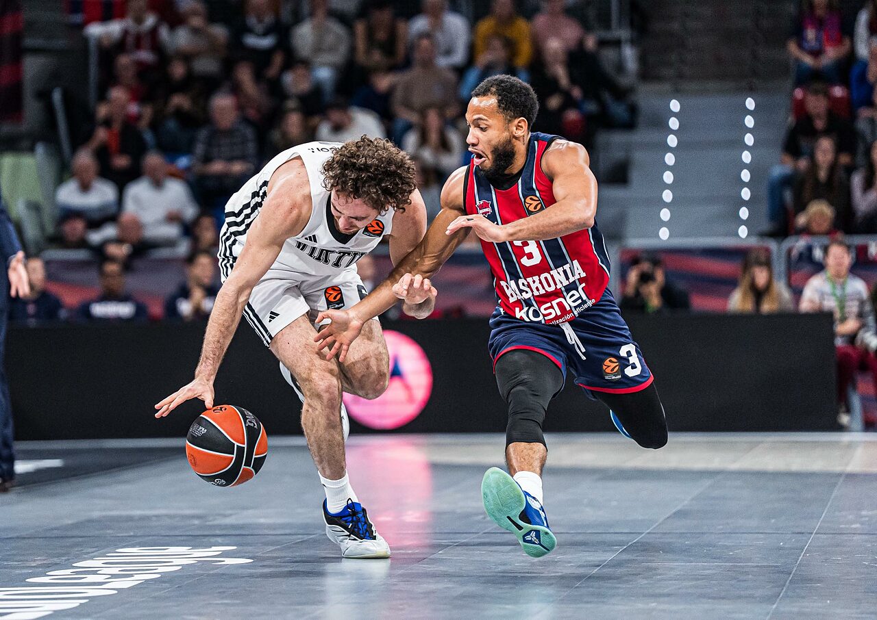 La Virtus sconfitta a Vitoria 87-76