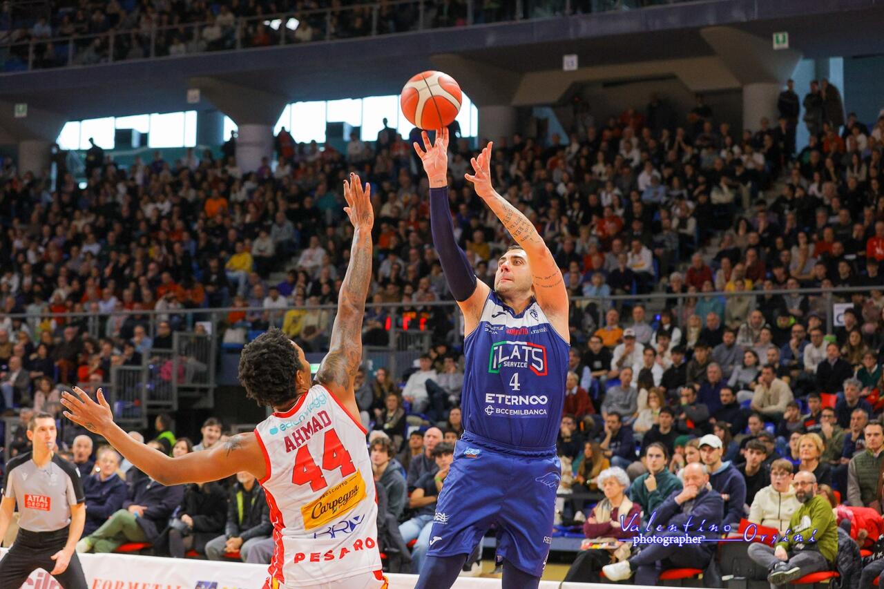 Aradori, "Avrei voluto chiudere la carriera qui, mi sarei aspettato almeno una telefonata"