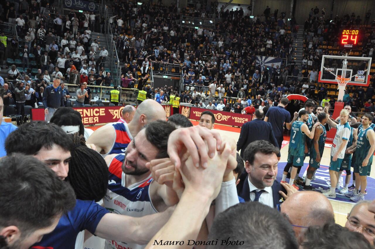 Flats Service Fortitudo Bologna - Acqua San Bernardo Cantu', il dopopartita di gara 4