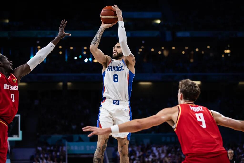 Olimpiadi: secondo posto per la Francia di Cordinier, eliminata la Spagna di Scariolo