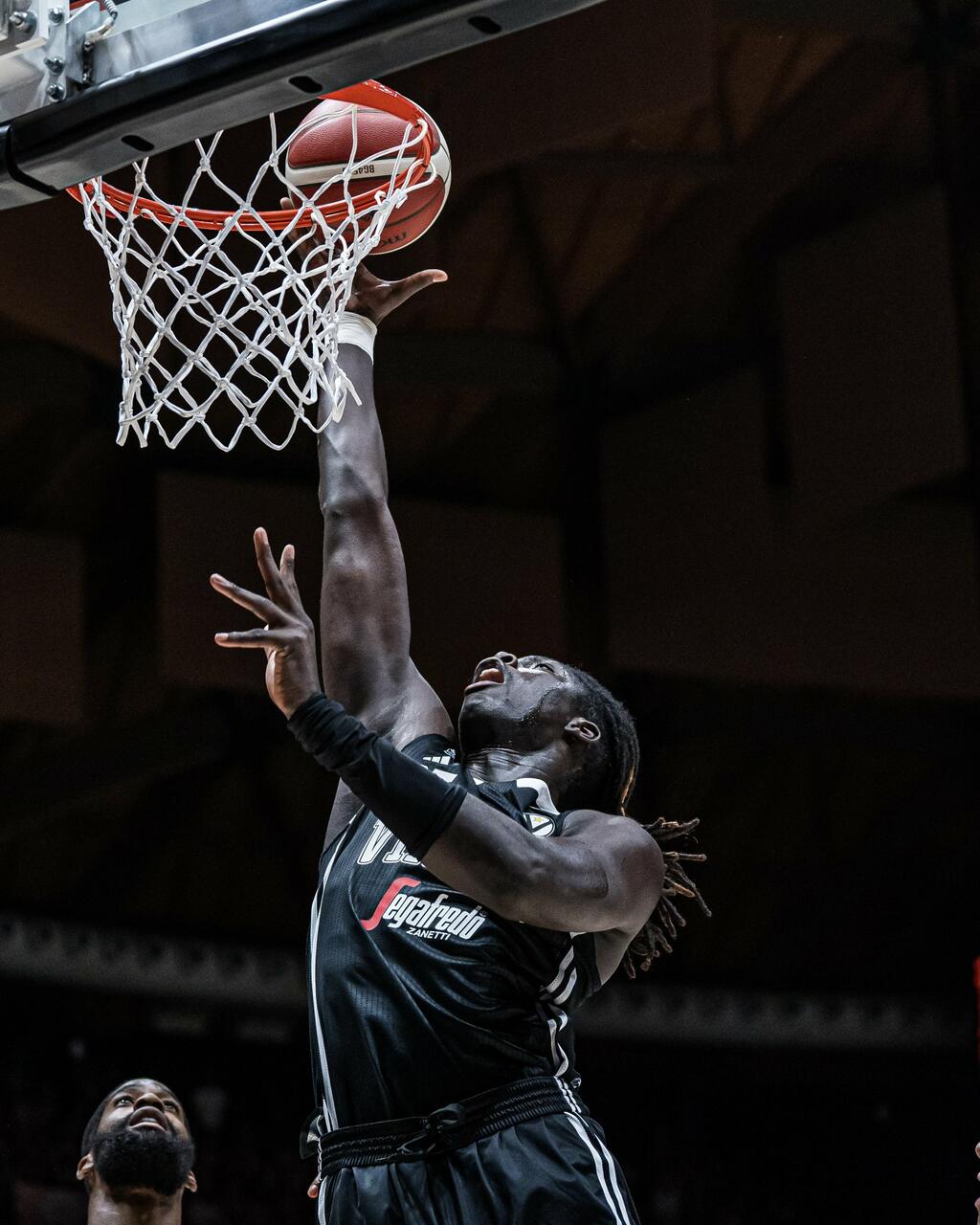 Gli highlights di Virtus Segafredo -Estra Pistoia