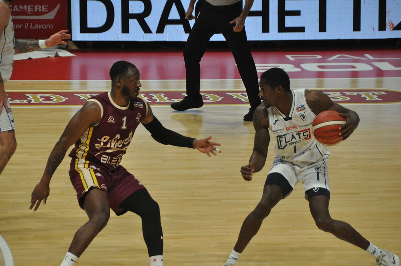 Flats Service Fortitudo Bologna - Bi.Emme Service Livorno, cronaca