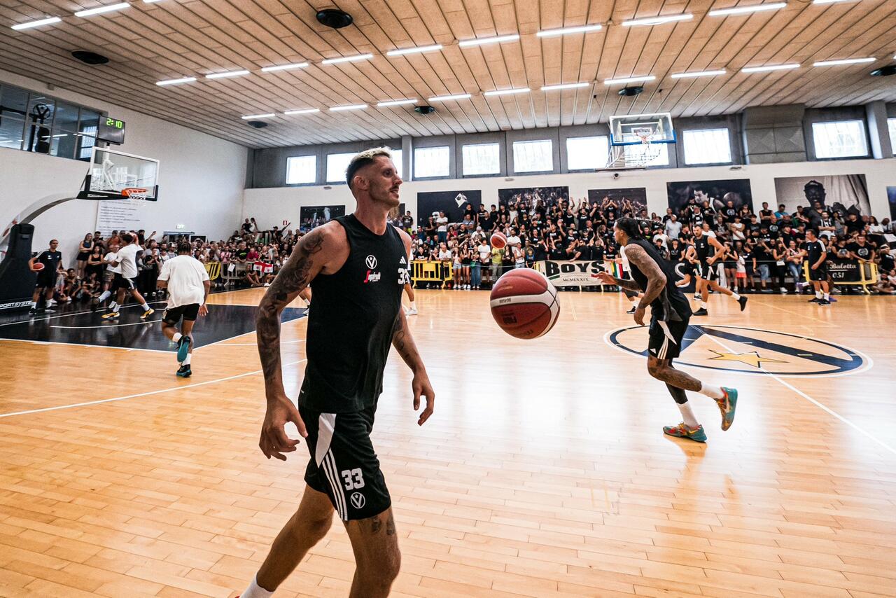 Virtus, l'allenamento aperto al pubblico e il punto di Luca Baraldi