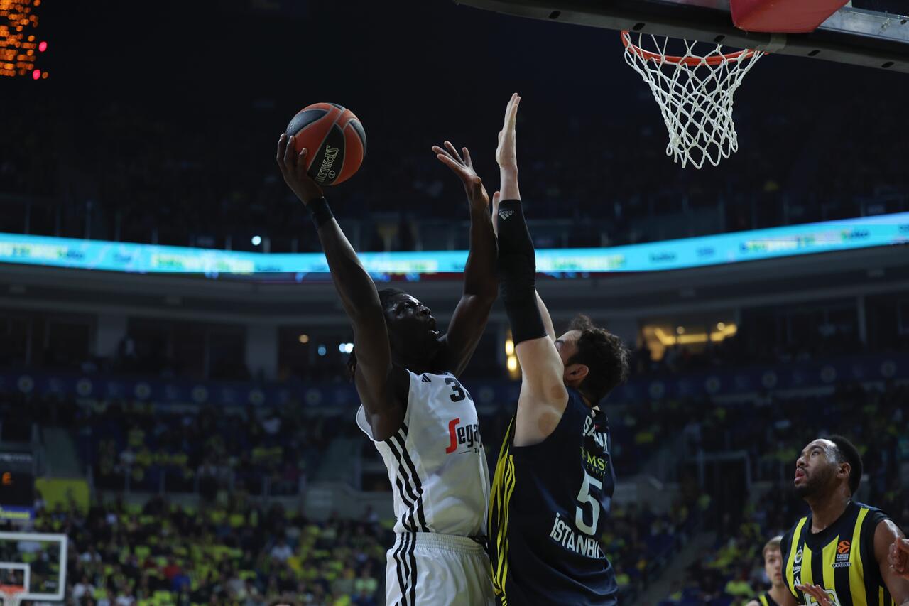 Gli highlights di Fenerbahce Istanbul - Virtus Segafredo Bologna