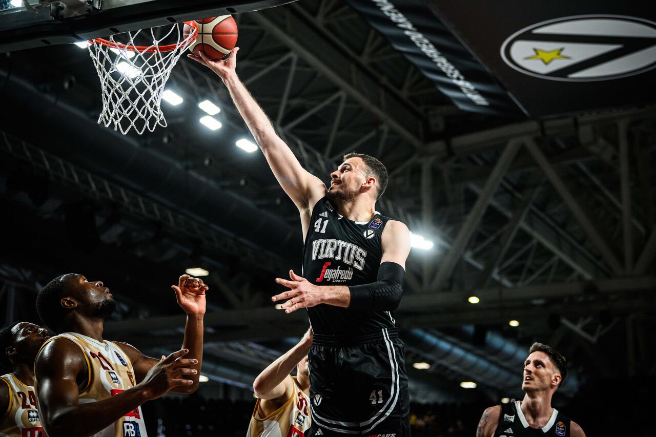 Virtus, si lavora sul mercato dei lunghi. Sirene turche per Zizic?