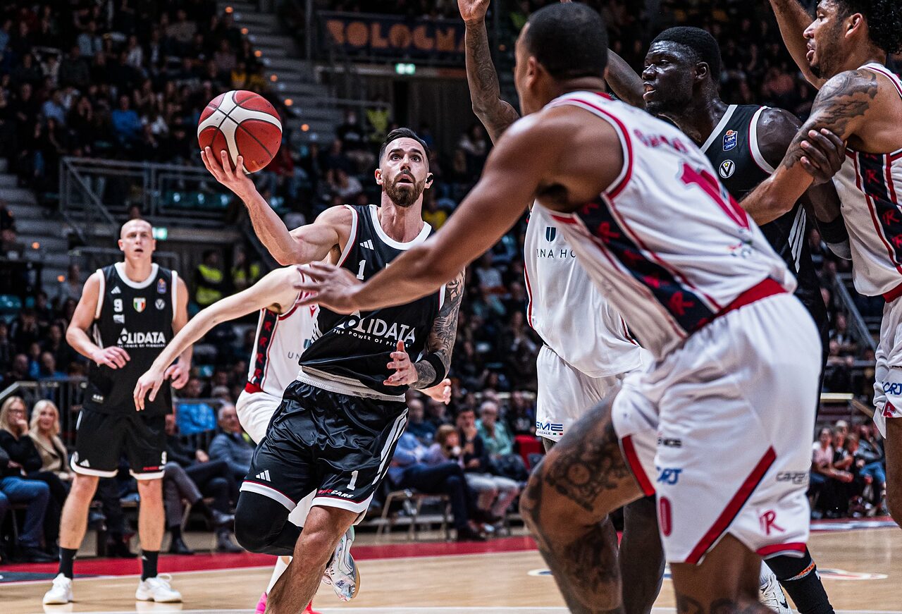 Gli highlights di Virtus Olidata Bologna - UNAHotels Reggio Emilia