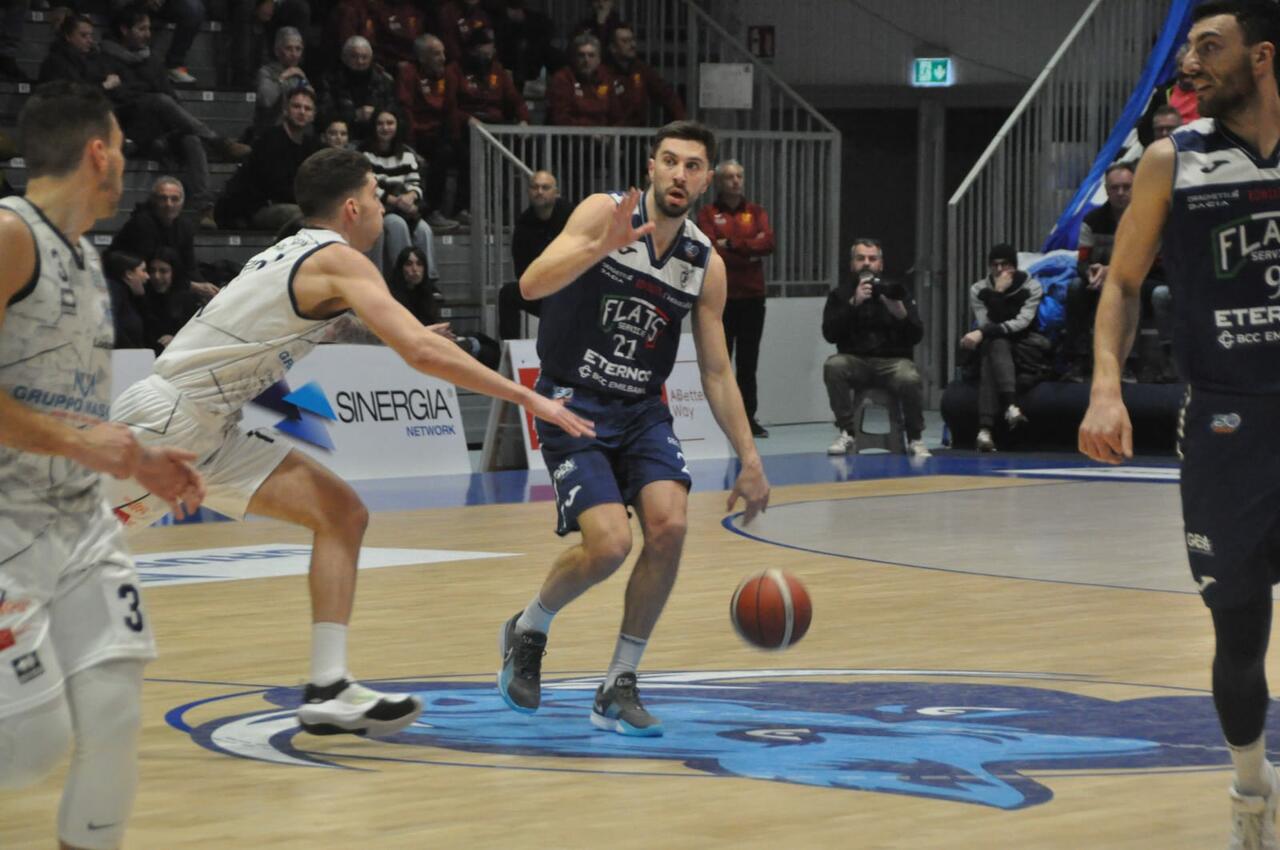 Mascio Orzinuovi - Flats Service Fortitudo Bologna, cronaca