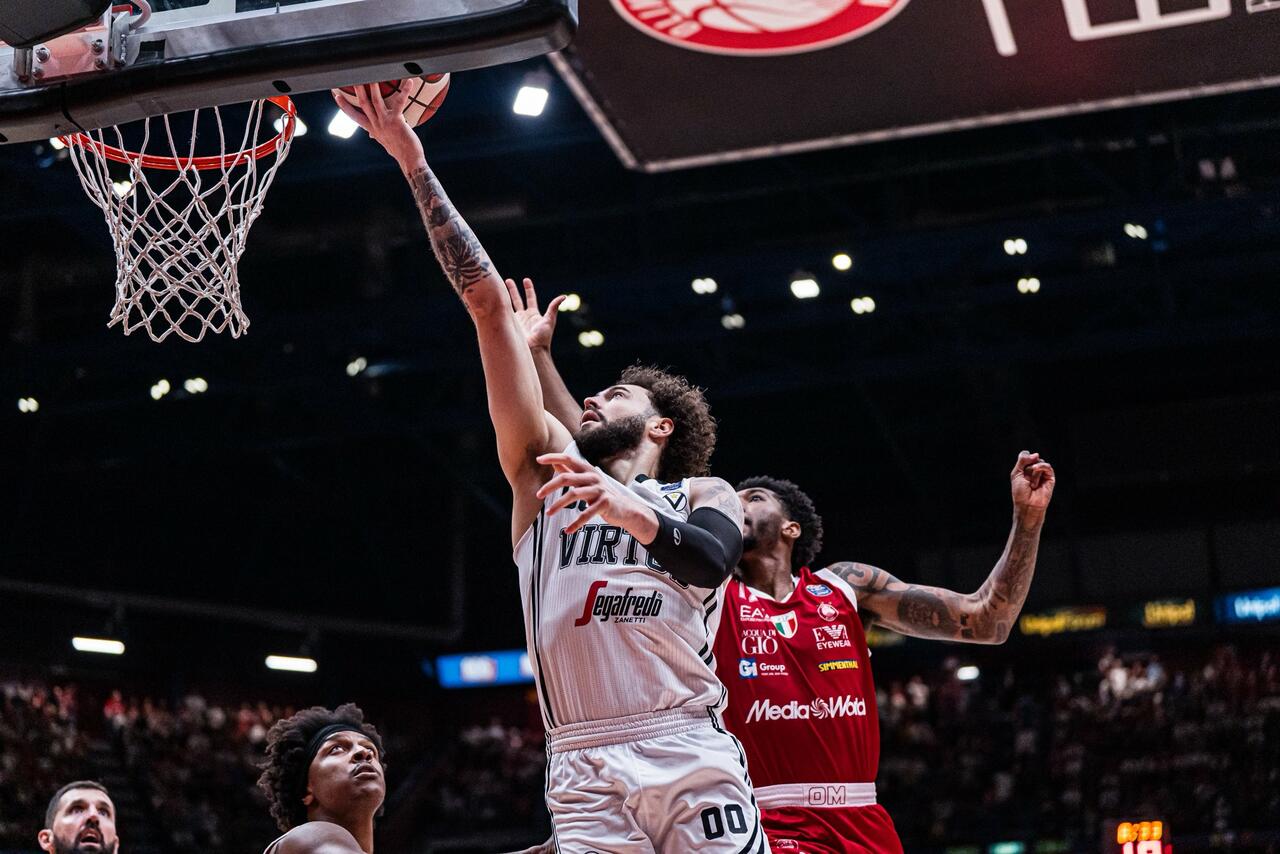 La Virtus va oltre le assenze e sbanca Milano: 2-1