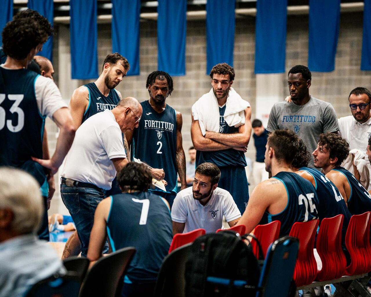 Liofilchem Roseto - Flats Service Fortitudo Bologna, il prepartita