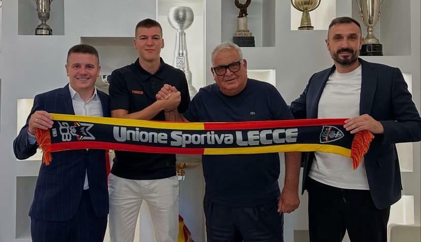 Milos Jovic non è più un attaccante del Lecce