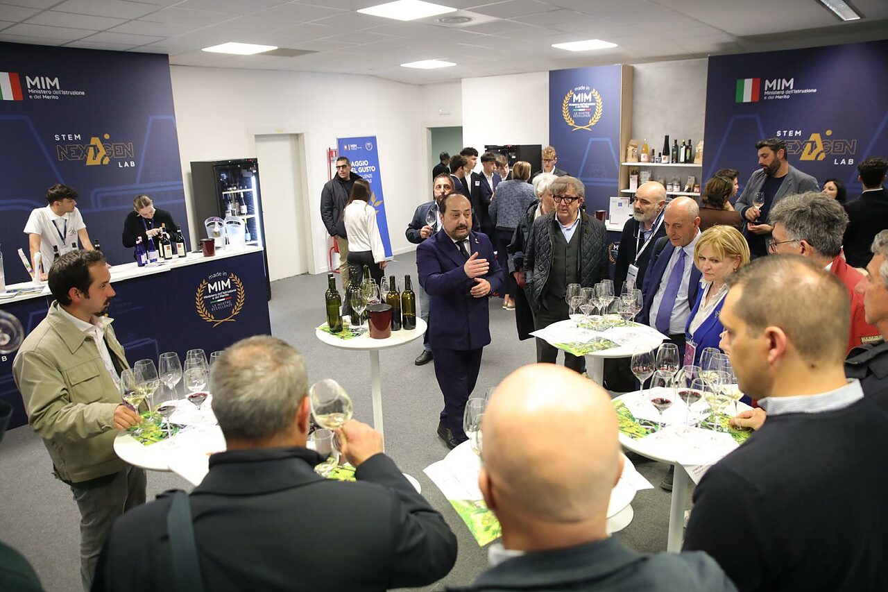 Vigna Agrivoltaica di Comunità al Vinitaly