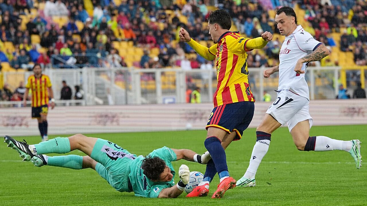 Lecce-Bologna-pessina-esteban zortea